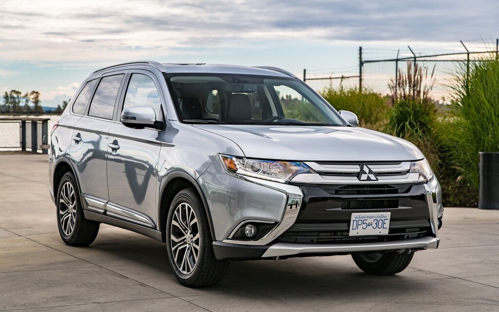 Фото 84 — Обзор Mitsubishi Outlander