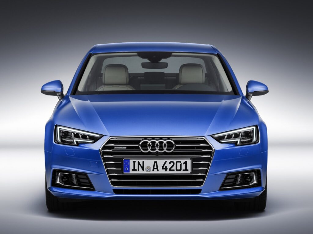 Фото 48 — Обзор Audi A4