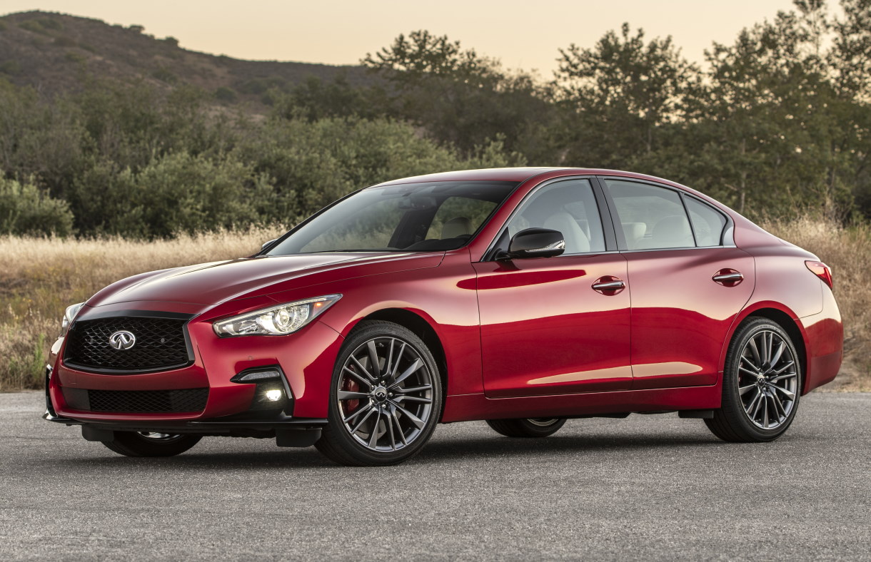 Фото 38 — Обзор Infiniti Q50