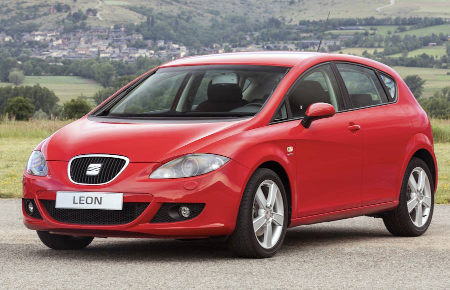 Фото 86 — Тест-драйв Seat Leon: динамичный хэтчбек для городской жизни